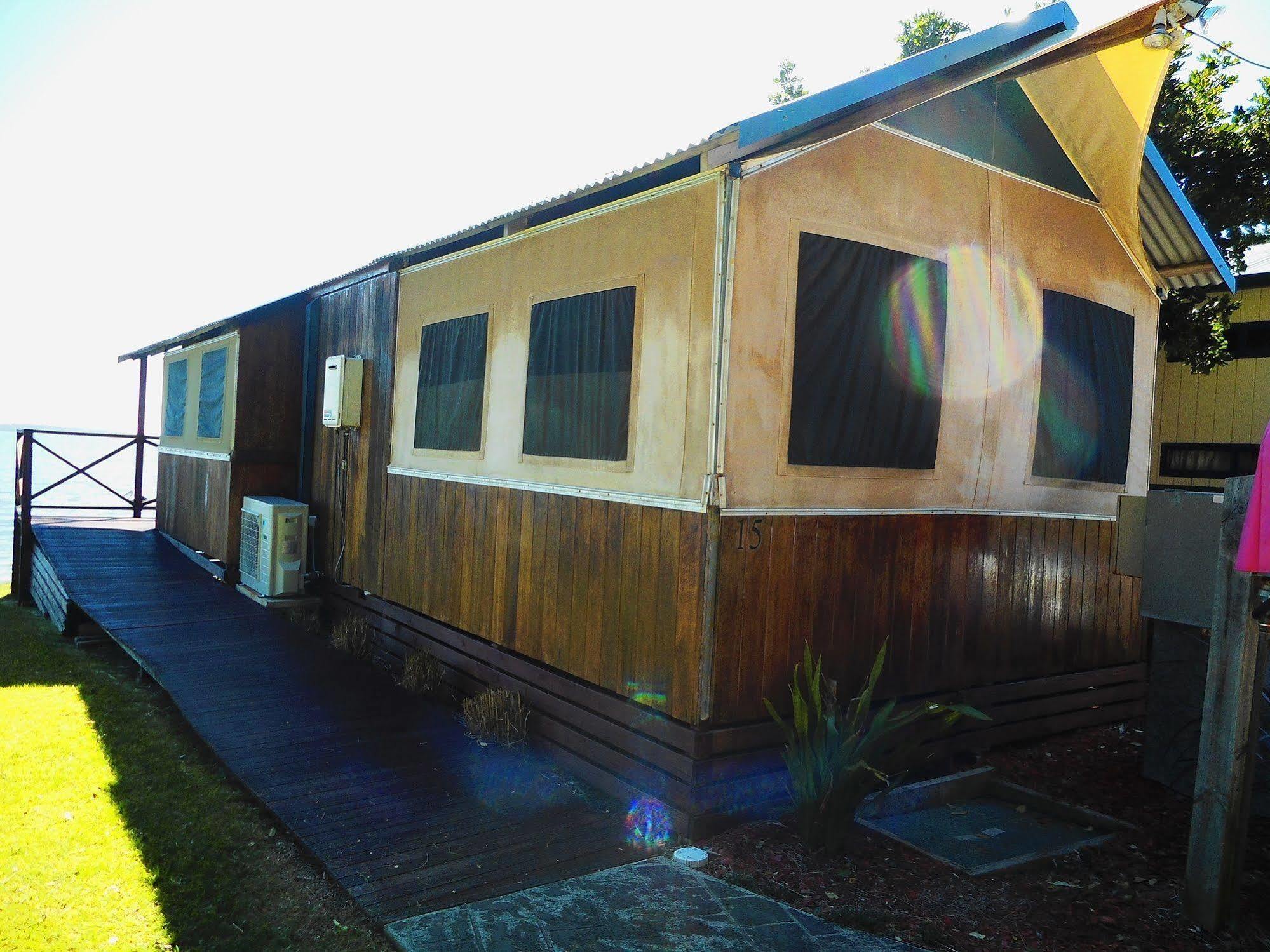 Two Shores Holiday Village Entrance Exterior photo